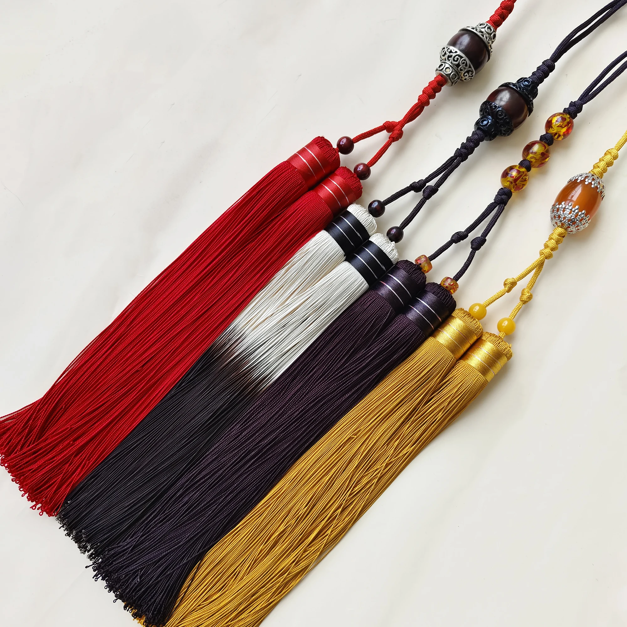 Borla Para Espada China Kung Fu O Tai Chi - Colgante De Seda Larga 46 Cm, Rojo, Azul O Negro