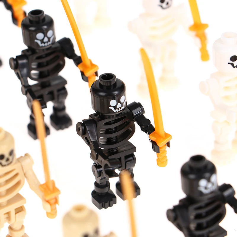4/5Pcs Skeleton Soldier Building Block Minifigure Ninja Bone Minifigure Army Skeleton Pirates Castle Building Block Figure Doll building blocks construction blocks