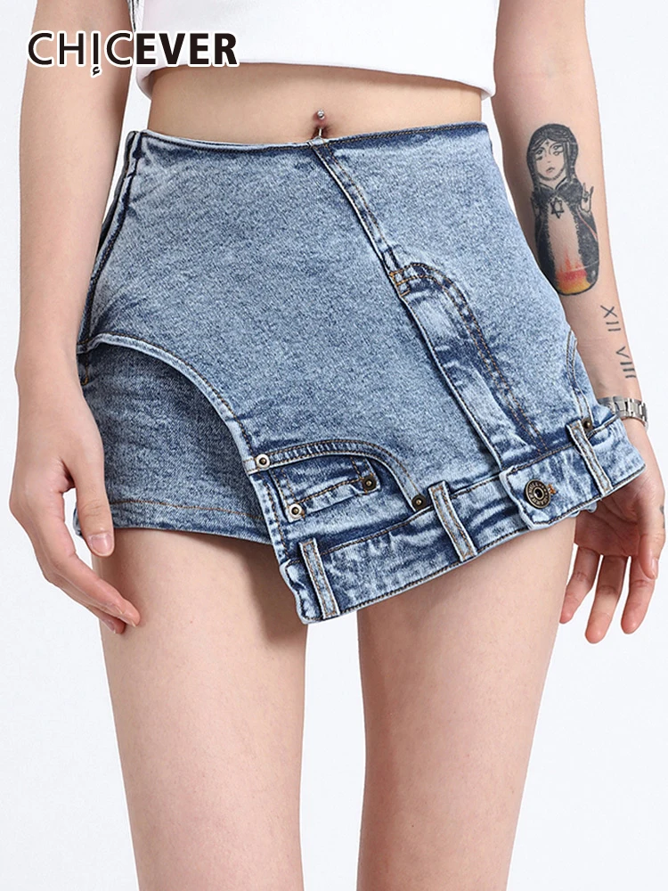 

CHICEVER Y2K Denim Solid Shorts For Women High Waist Patchwork Button Folds Irregular Hem Streetwear Short Pants Female Summer