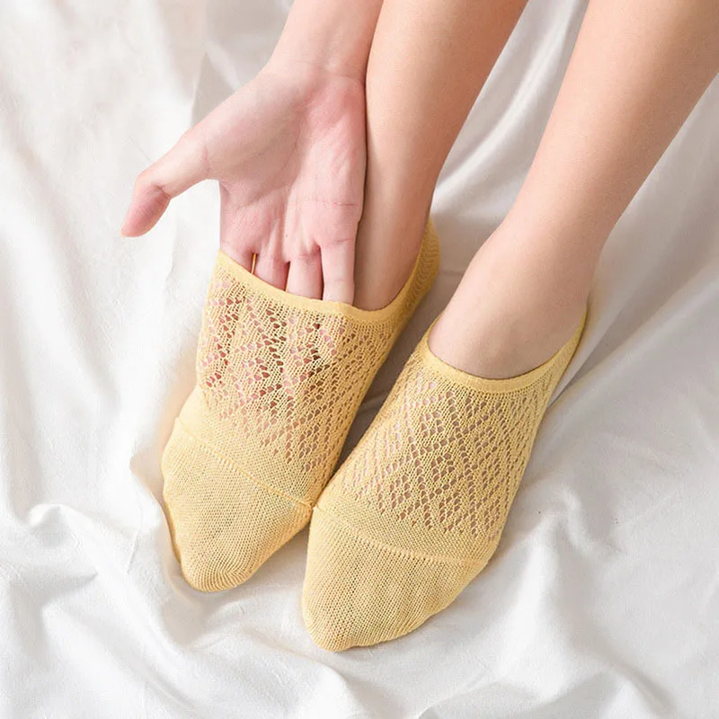 Women Invisible Socks 5 Pairs/Set Summer Solid Color Mesh Ankle Boat Socks Silicone Non-slip Cotton