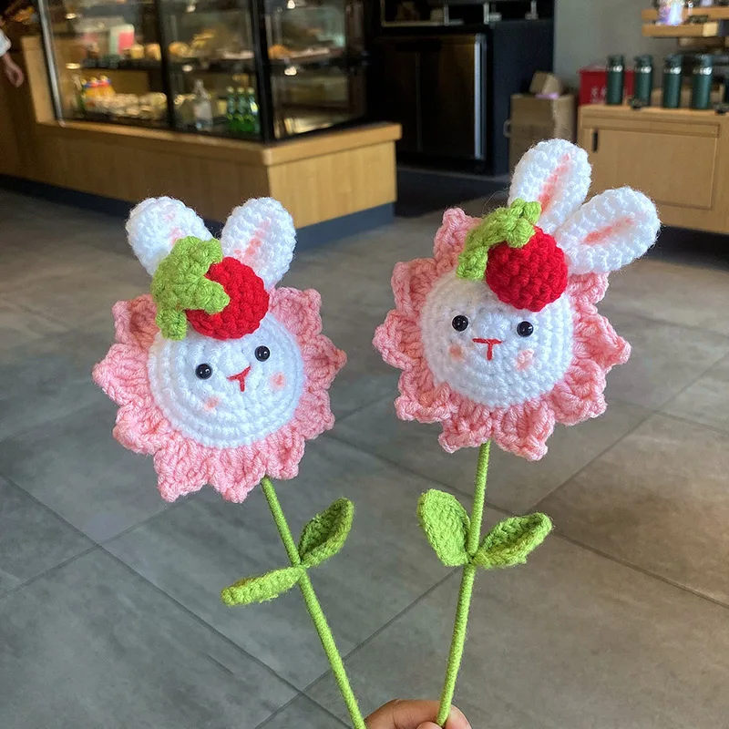 Flower Bouquet Pig Rabbit Crochet Hand-knitted Kawaii Homemade Artificial Valentine's Day Wedding Gift