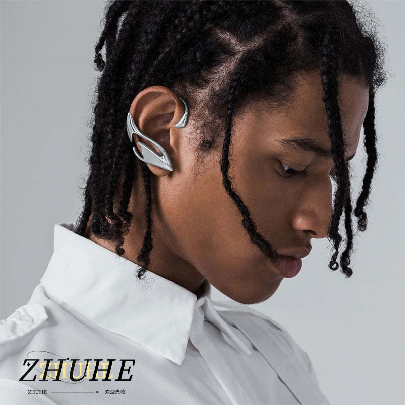 

2024 New Snake Ear Clip Cyberpunk Style Men's And Women's Jewelry Party Gift