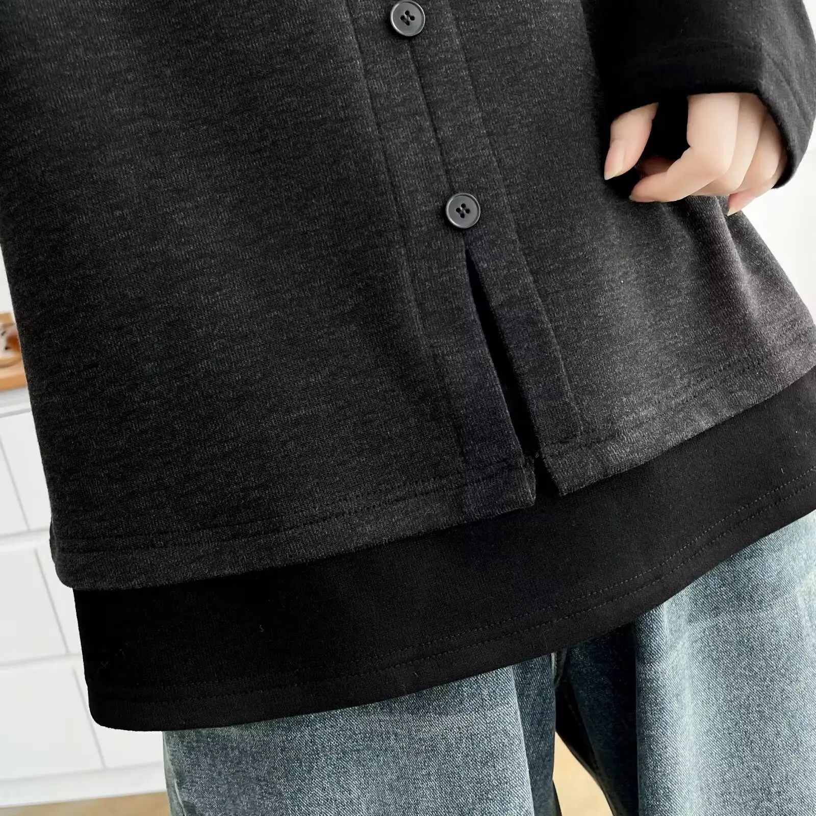 XXXXL Fashion Plus Size Woman Clothing T-Shirt Fake Two Pieces Fleece Warm Long Sleeve Autumn Winter Round Neck Inside Tops 2521