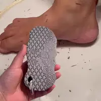 Éponge de bain magique 3D pour enfants, exfoliante pour le corps, élimine les peaux mortes, masseur, brosses de douche nettoyantes, éponge exfoliante, gadget. 2