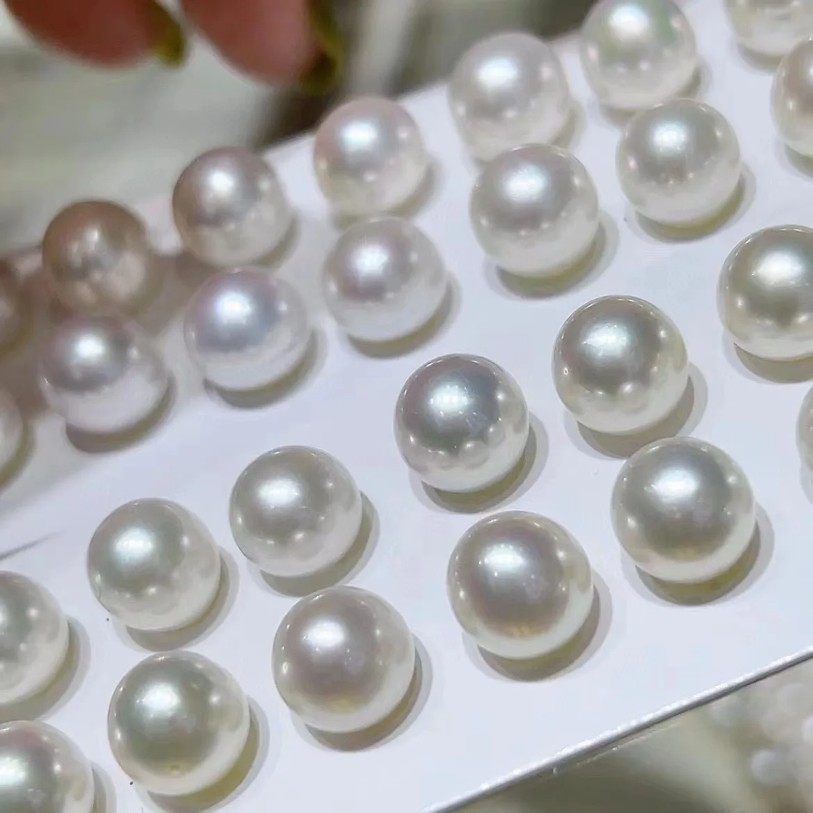 Natural 9-10mm Sea Round Genuine White Pearl For Women Pendant Ring Loose Pearls