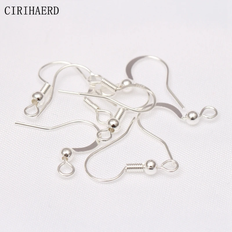 Рисунок 4 - Латунные ювелирные крючки с покрытием