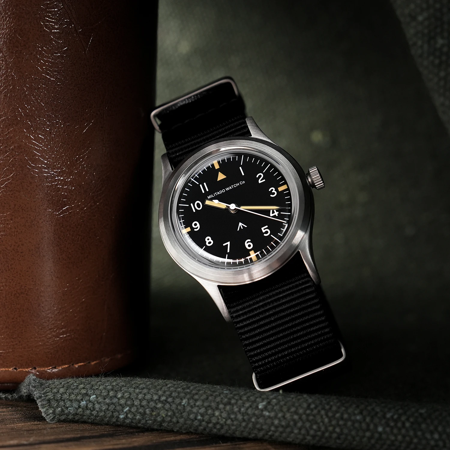 Militado ML14 Watch VH31/VH65 Sweep Quartz / 515 Movement