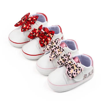 Scarpe per neonate Sneaker per neonati lettere con fiocco antiscivolo stampa leopardata scarpe da passeggio piatte per la prima volta scarpe da culla con suola morbida per neonato 1