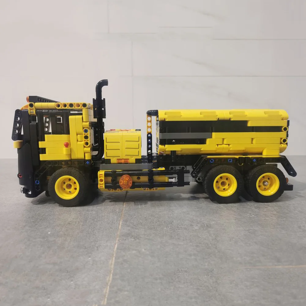 

MOC-59875 detachable truck 1018PCS domestic building block electronic drawing