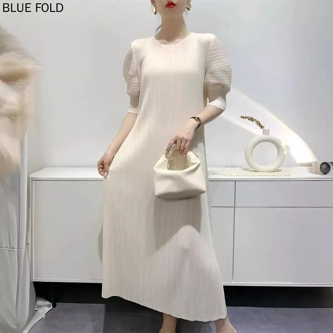 

Платье женское Плиссированное средней длины, батальных размеров