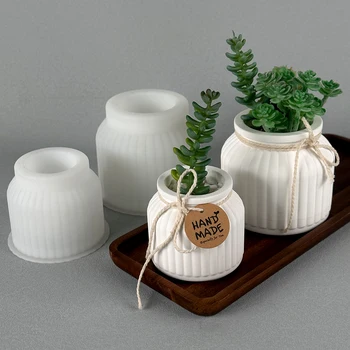 Striped Round Planter Mold 1