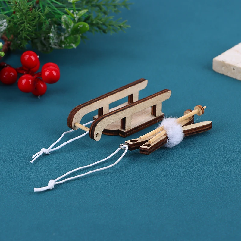 Christmas Decorations 1/12 Dollhouse Miniature Sleigh Sled Ski Poles Pendant Dollhouse Christmas Scene Decoration Dolls House Xmas Accessories