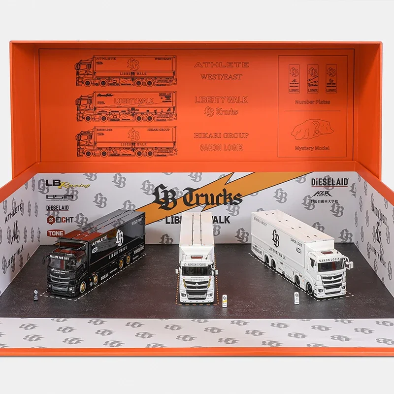 1:64 Mitsubishi FUSO container truck Transporter LBWK JDM flying