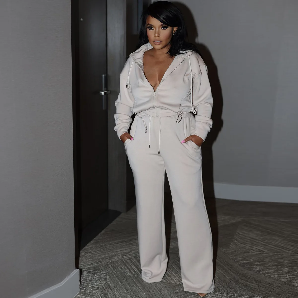 Fashion Women's Two-Piece Hooded Long-Sleeved Top And Bell-Bottom Pants Sports Suit Fall Solid Color Lady Jogging 2-Piece Set