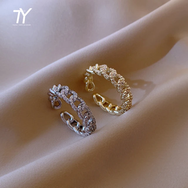 Niche Design Titanium Steel Index Finger Ring, Light Luxury Ins, Cool Wind,  Lava Serpentine Opening Set with White/Green Diamond Ring - China Gold  Vermeil Jewelry and Fashion Jewelry price | Made-in-China.com