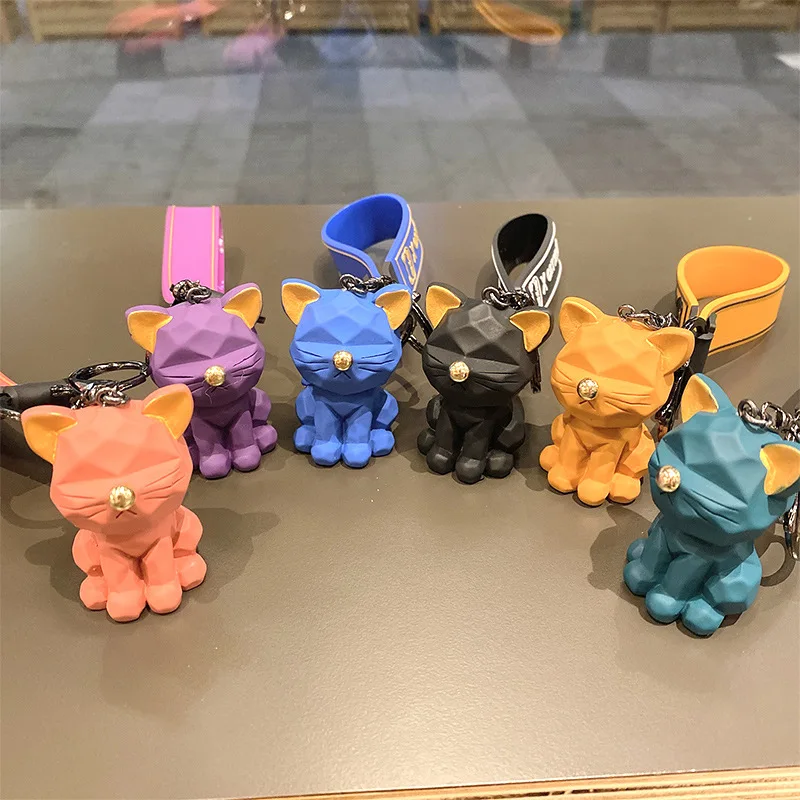 

Creative Cartoon Cutting Mechanical Cat Keychain Cute Fashion Doll Schoolbag Car Key Chain Pendant 2021 New Trend Accessories
