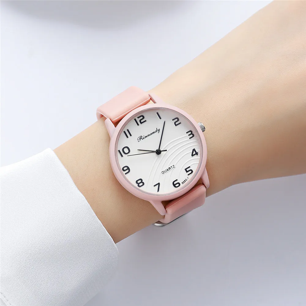 Fashion Lady Hot Sales Watches Leisure Grey Digital Simple Women Quartz Watch Sports Silicone Strap Ladies Clock Wristwatches 2