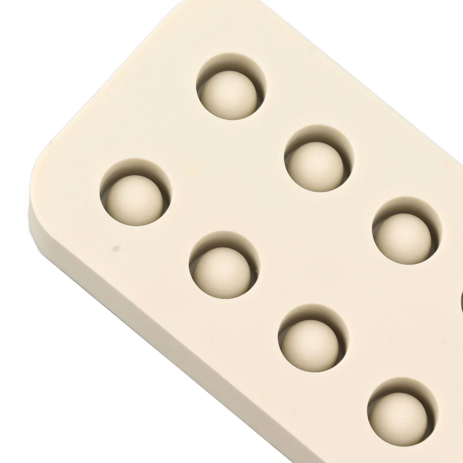 Slide image 25e03c9e195d4a9d9a1238545d775d0f