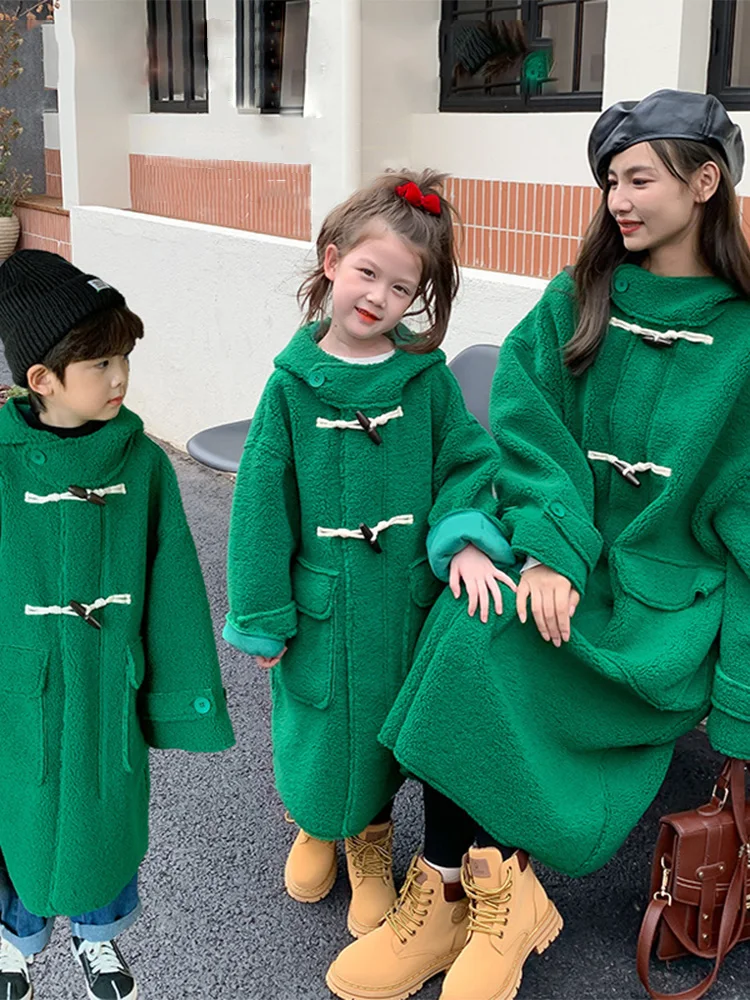

Parent-child Mother-daughter Tops Girls Autumn and Winter Lamb Velvet Little Girls Korean Coat Winter Outerwear Sweater