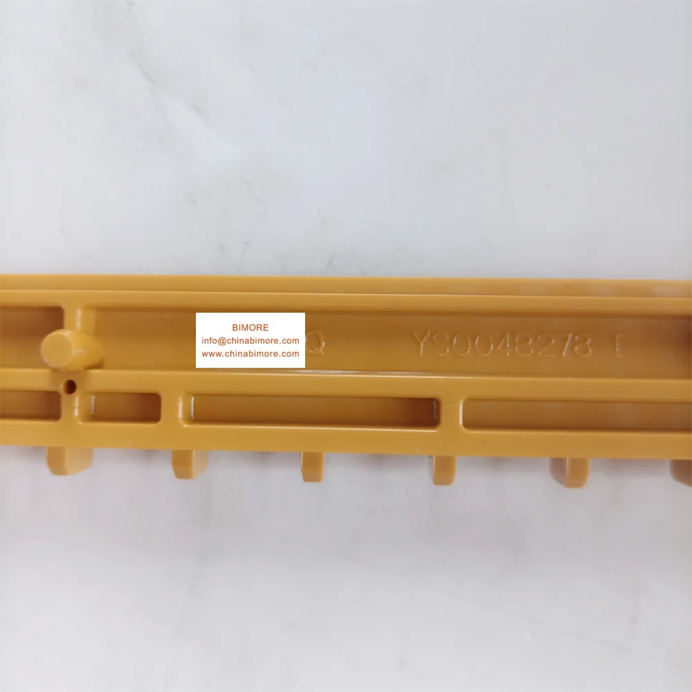 J619003B202 YS004B278 I J619003B203 Escalator J Type Step Parts Demarcation Components Yellow Plastic Frames