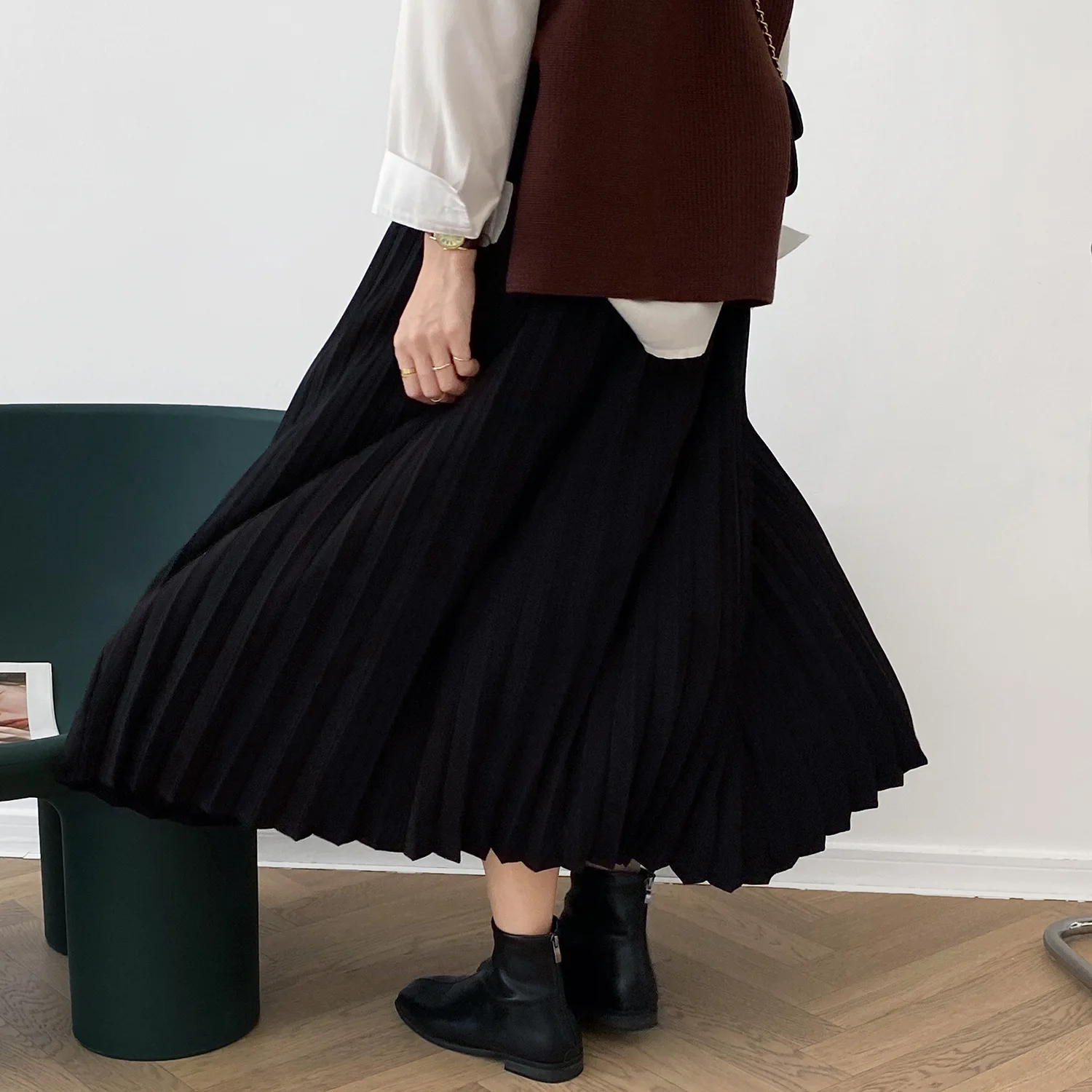 white skirt 2022 Spring Summer Korean Elegant Pleated Skirts Women High Waist Slim A-line Midi Skirt Solid All-match OL Mujer Faldas Moda tulle skirt