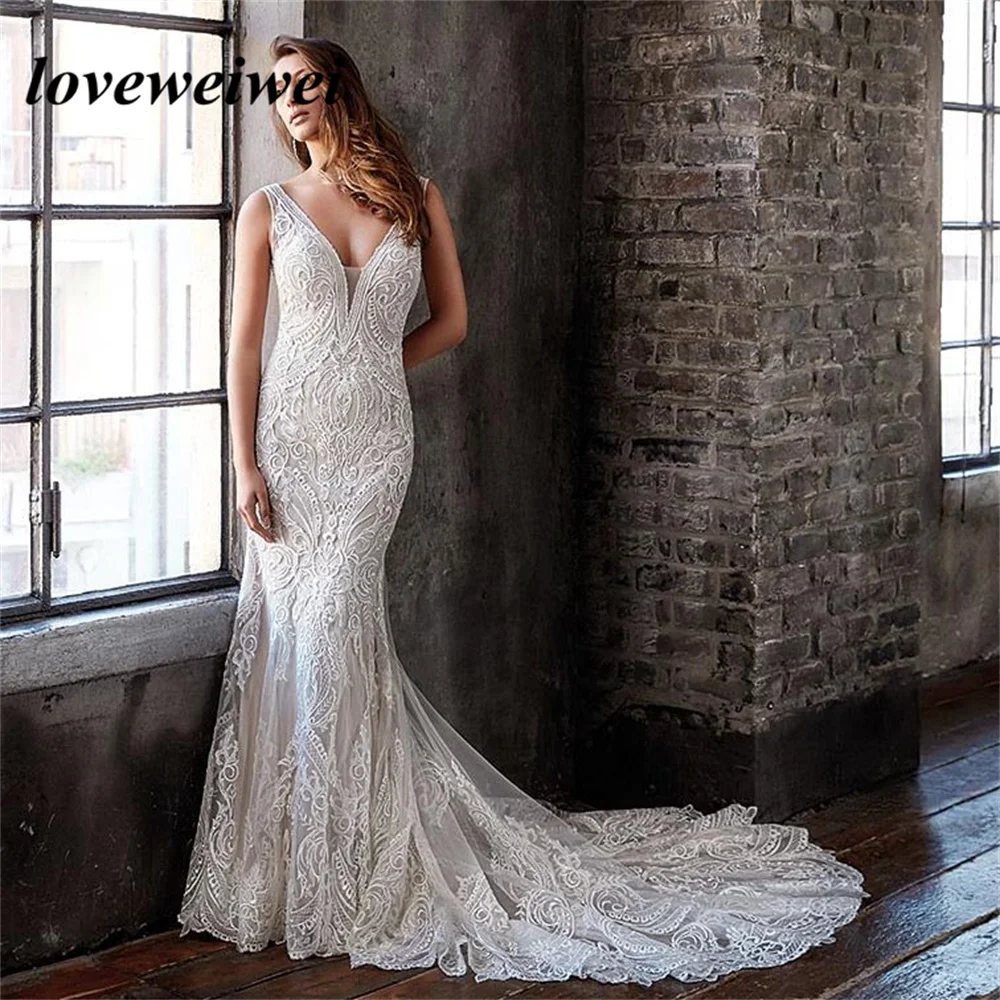

Lace Mermaid Wedding Dress V-Neck Button Backless Bride Gowns Applique Gorgeous Court Train Bridal Dresses Vestido De Noiva