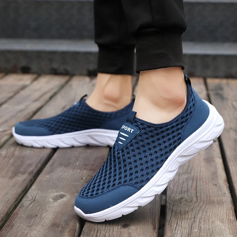 

Leisure Breathable Lightweight Sports Slip-on Men Shoes Outdoor Walking Tennis Sneakers Flat Mesh Travel Shoes Zapatillas Mujer