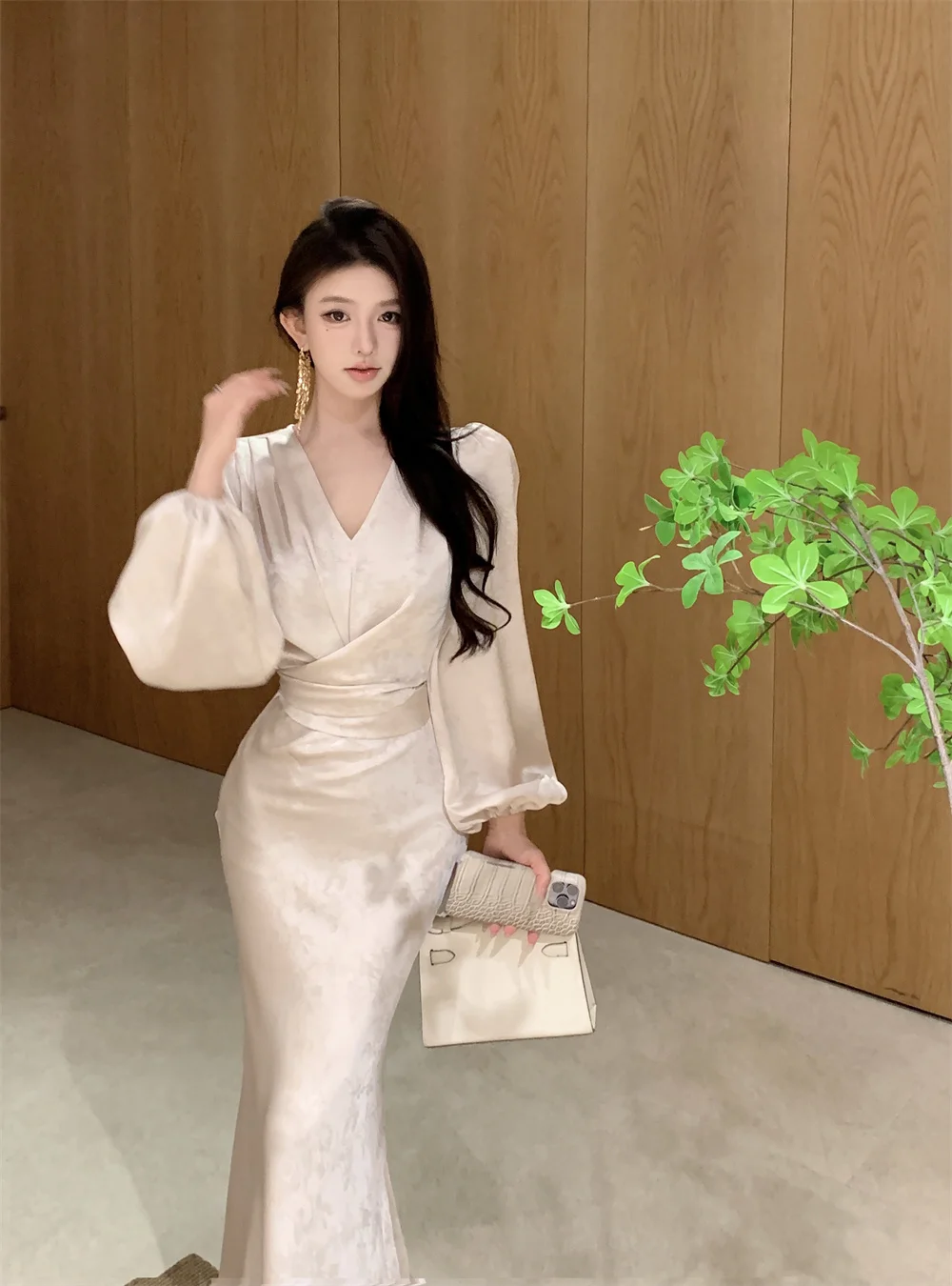 Elegant Bodycon Printed Midi Dresses for Women V-neck Lantern Sleeve Slim Waist Mermaid Evening Party Dress Autumn New Vestidos