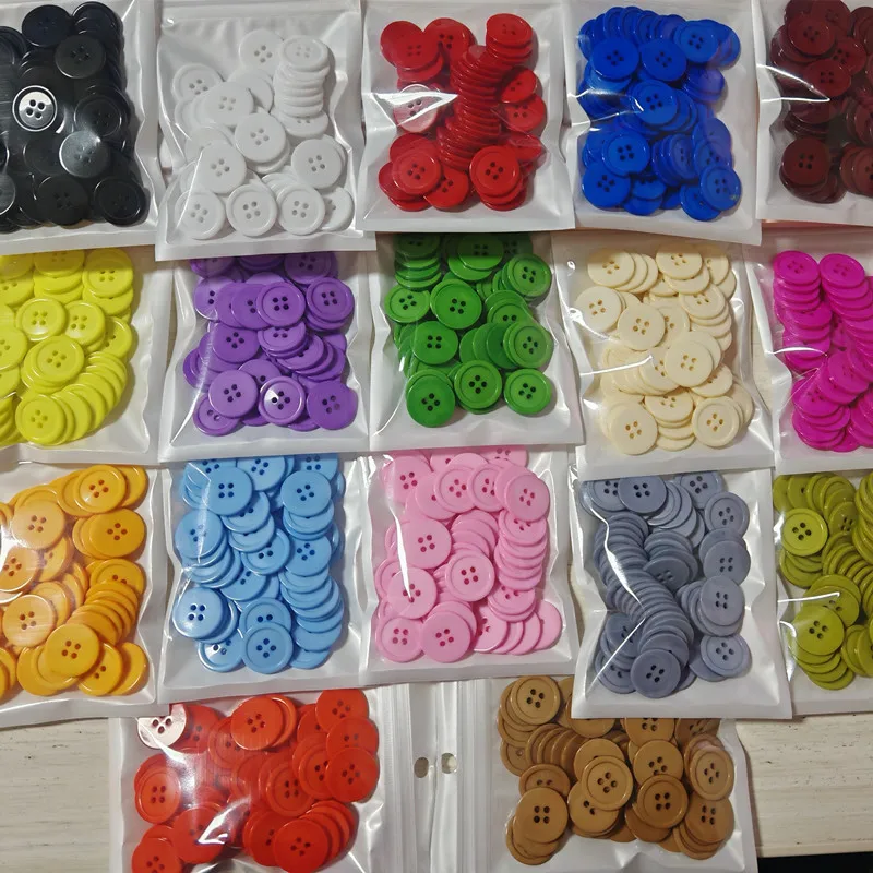 50pcs 간단한 4 홀 버튼 20mm 라운드 수지 플랫 백 버튼 스웨터 스커트 액세서리