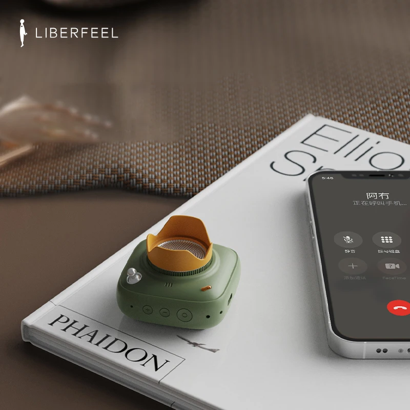 LIBERFEEL Wireless Speaker Bluetooth Selfie With Silicone Lanyard Type