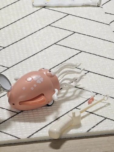 Electric Dancing Squid Octopus dancer Novelty fidget toys luminous Music Baby Crawling toys games for kids children Pets Cats photo review