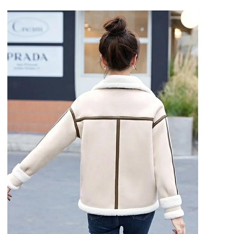 Рисунок 2 - Кожаное интегрированное пальто из овечьей шерсти