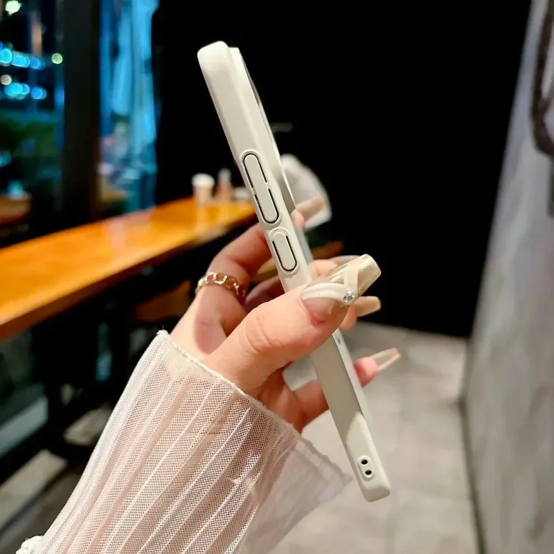 Ultra-Thin Shockproof Matte Case with Magsafe Compatibility