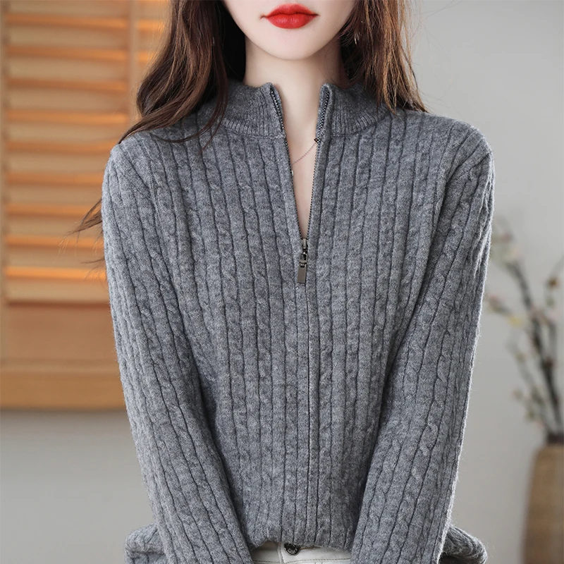New Autumn And Winter Loose Wool Cardigan Female Zipper Twist Long Sleeve Knit Round Neck Sweater Solid Color Coat Jacket