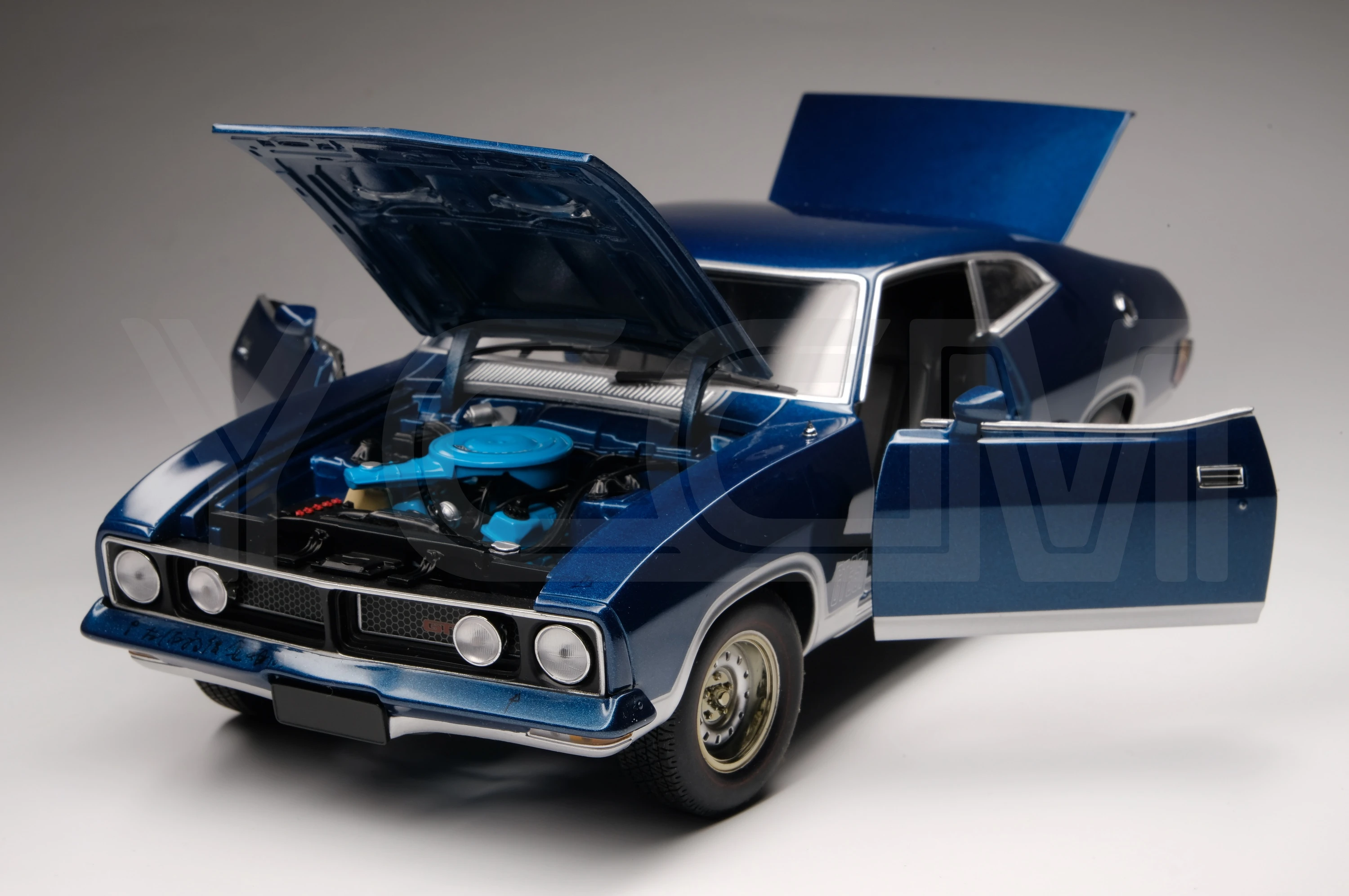 Autoart 1:18 Falcon XB GT Simulation Limited Edition All Open 
