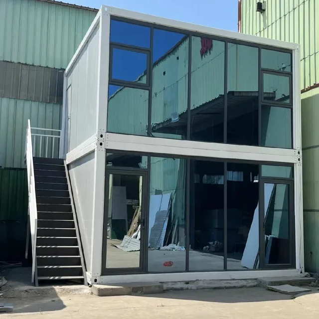 고급 iron 소재와 파우더 코팅 프레임으로 제작된 이동식 방 탑승자 통합 하우징