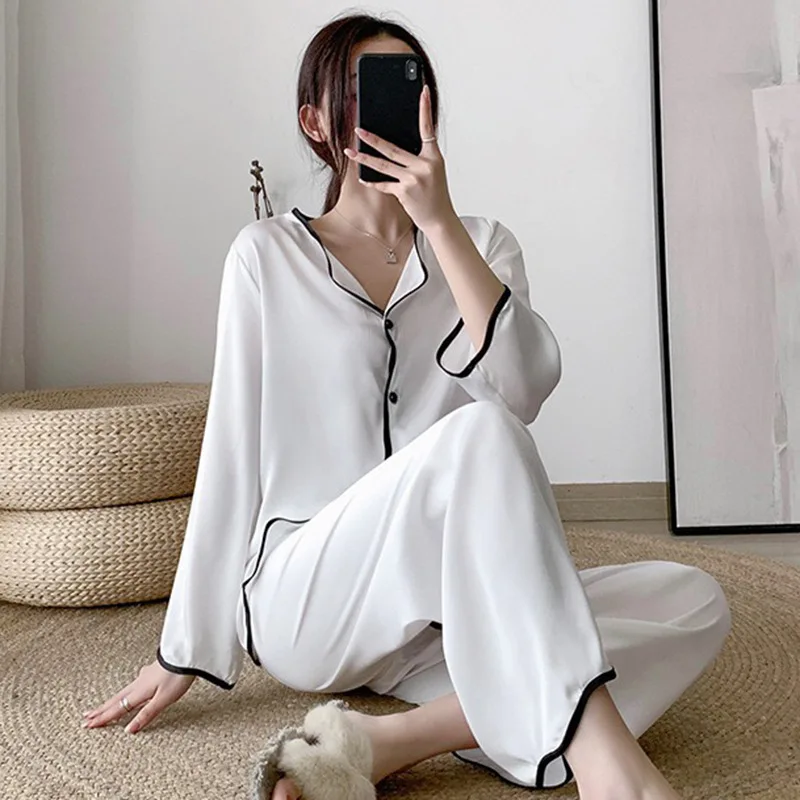 Women's Long Sleeved Pajamas Spring And Autumn Wall Cotton Thin White Women's Silk Household Suit new spring summer and autumn sexy ice silk thin section simulation silk long sleeved black lace lace net red pajamas women