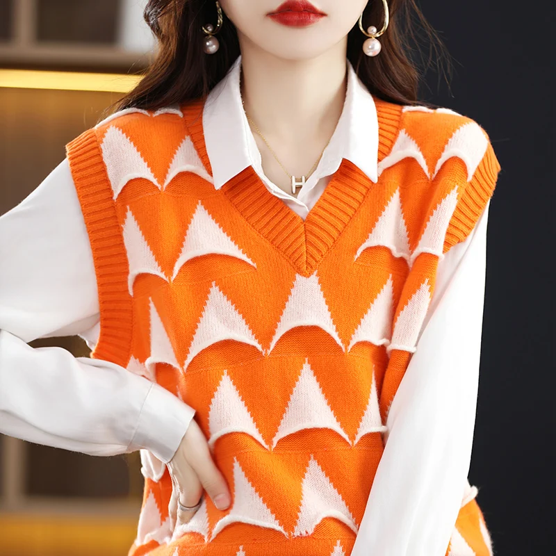 

High-Quality Triangle Pattern New Korean Version Of Knitted Sweater Vest Female Temperament Fashion Contrast Color Female Trend