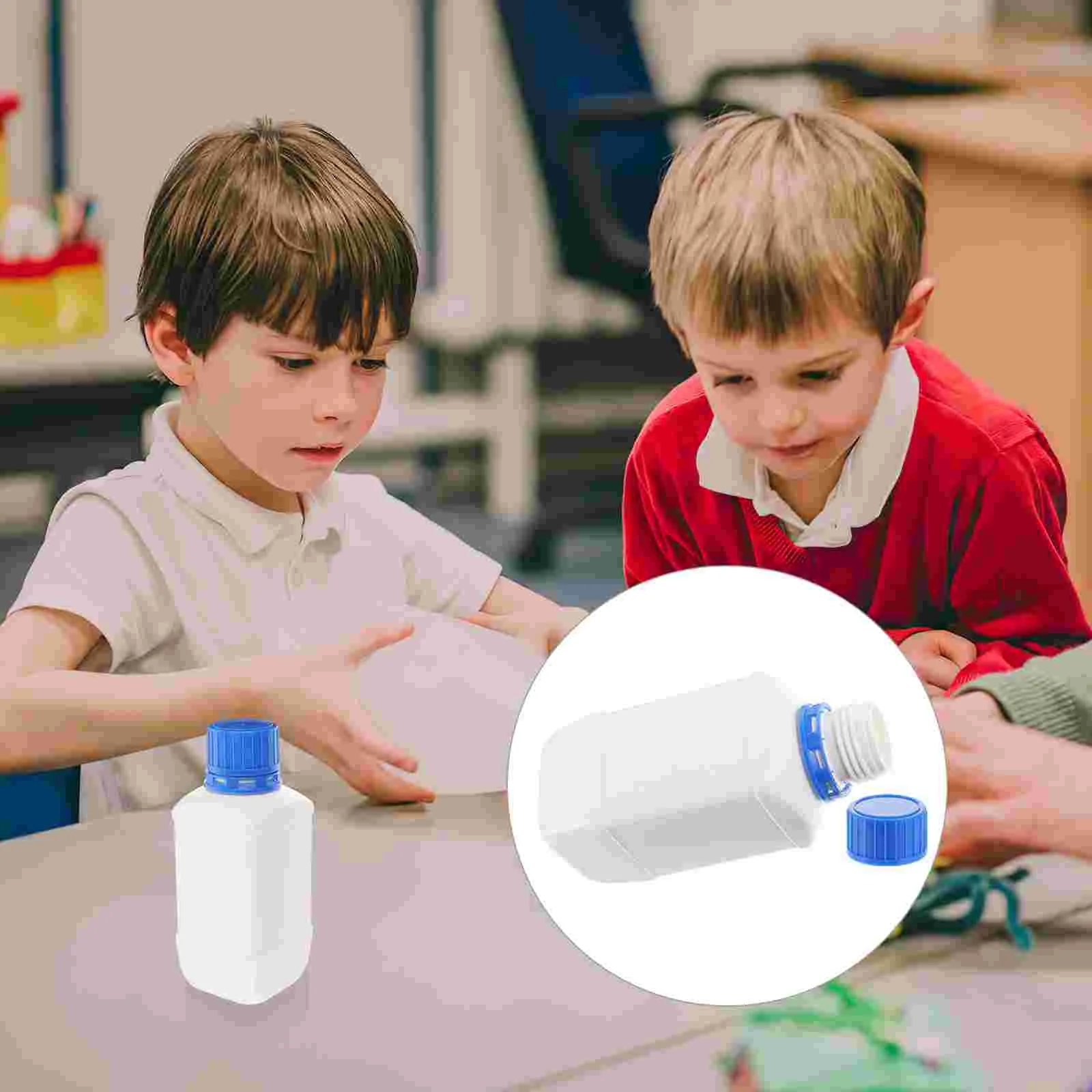 

5 Pcs Reagent Plastic Bottle Empty Bottles Sample Storage Container with Caps Liquid Square White Chemical