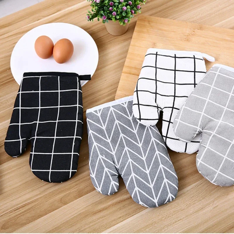 2 pieces Heat-Insulating Heat-Resistant High-Temperature Resistant Kitchen and Oven Gloves