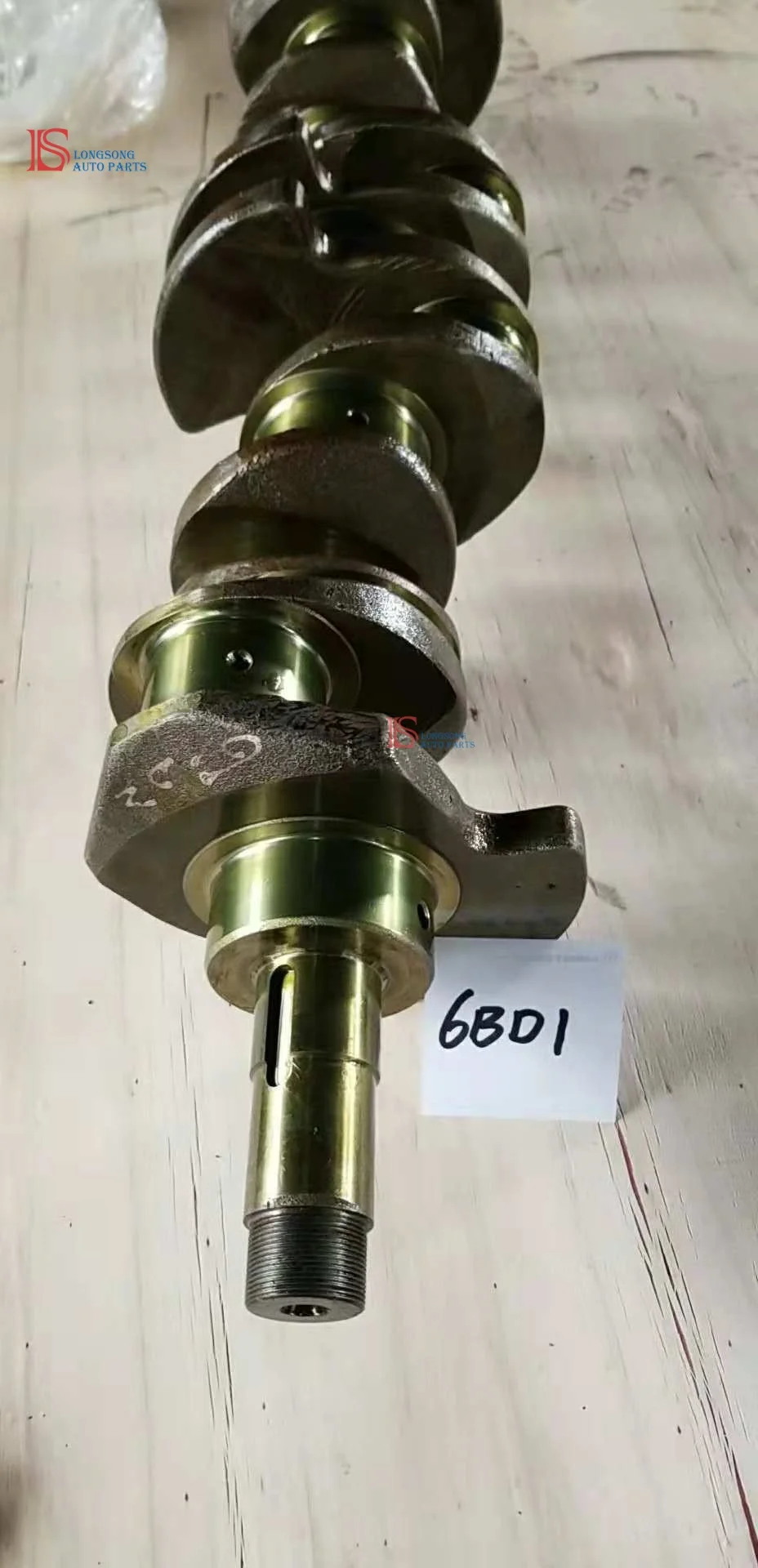 이수즈 OEM 1-12310-437-0용 공장 고성능 6BD1 크랭크축
