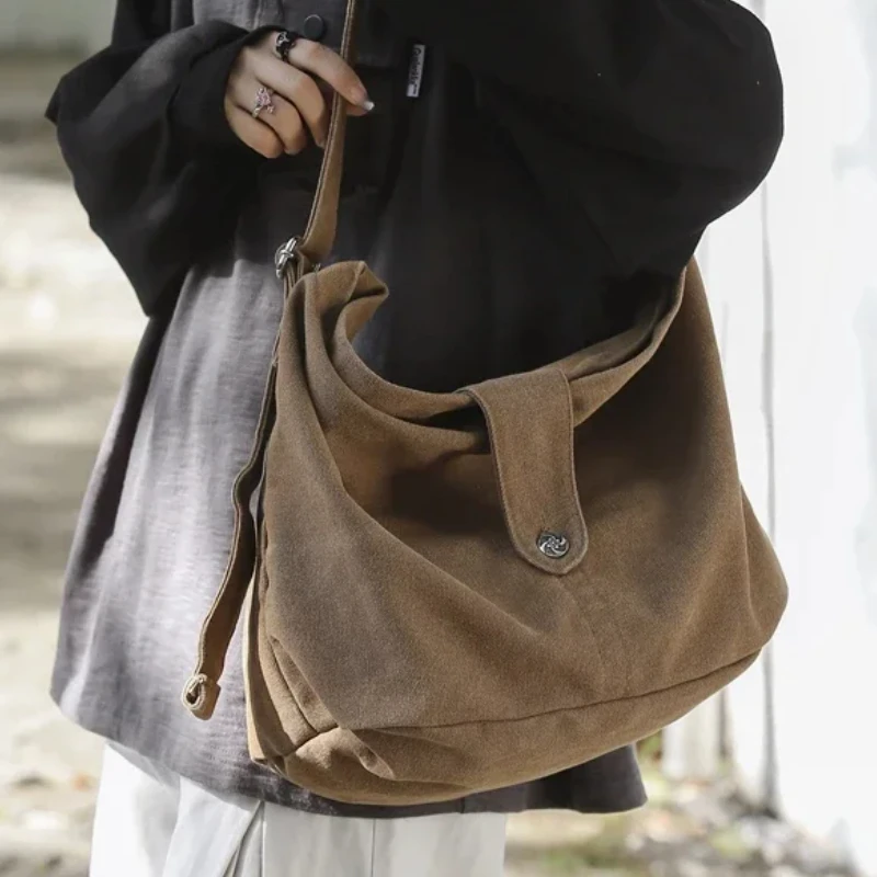 

Новая высококачественная повседневная женская сумка, лидер продаж, трендовая сумка через плечо, универсальная вместительная сумка через плечо для поездок