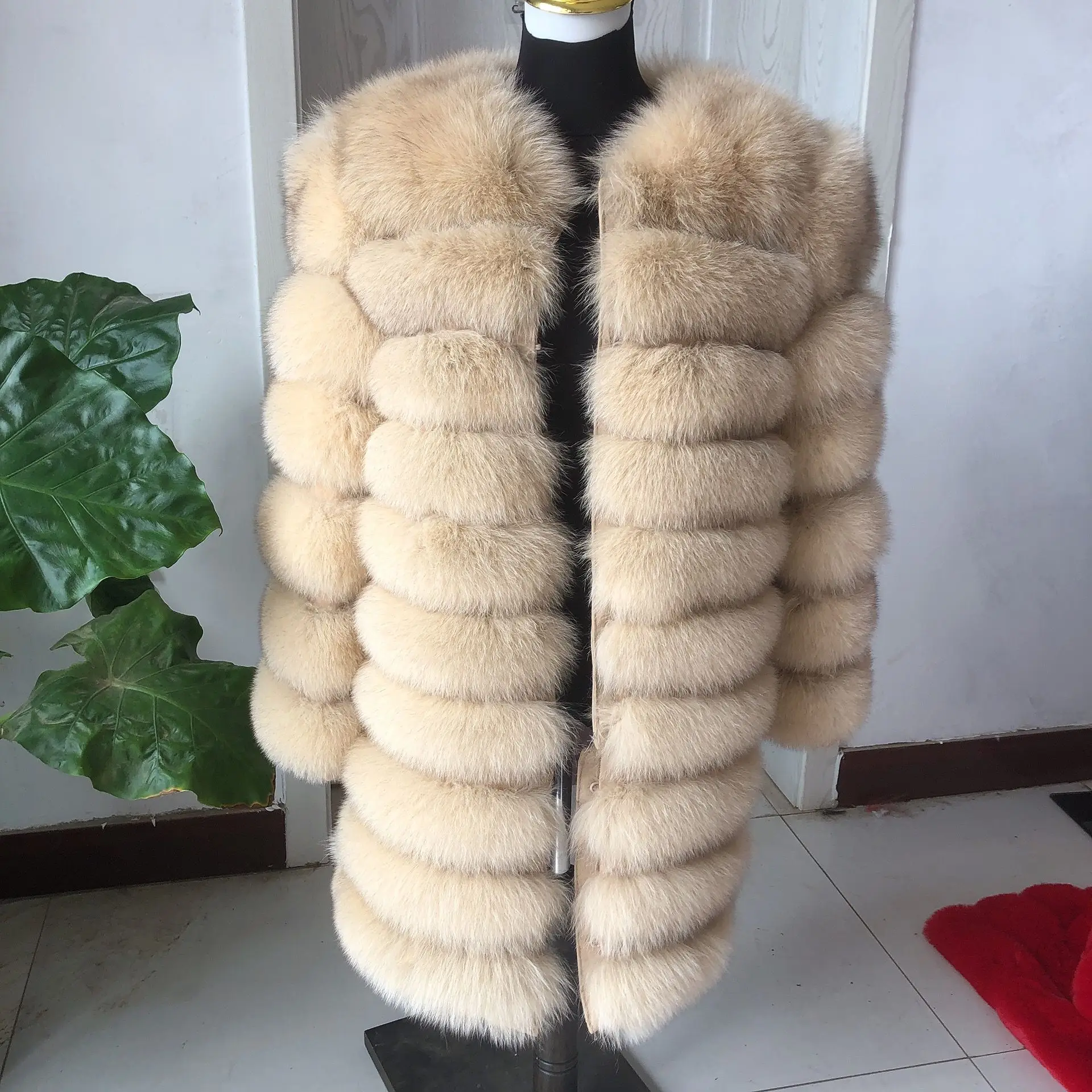 цена Winter fox fur coat women long real fox fur coat luxury woman fox fur jacket genuine fox fur coat raccoon fashion women warm coa