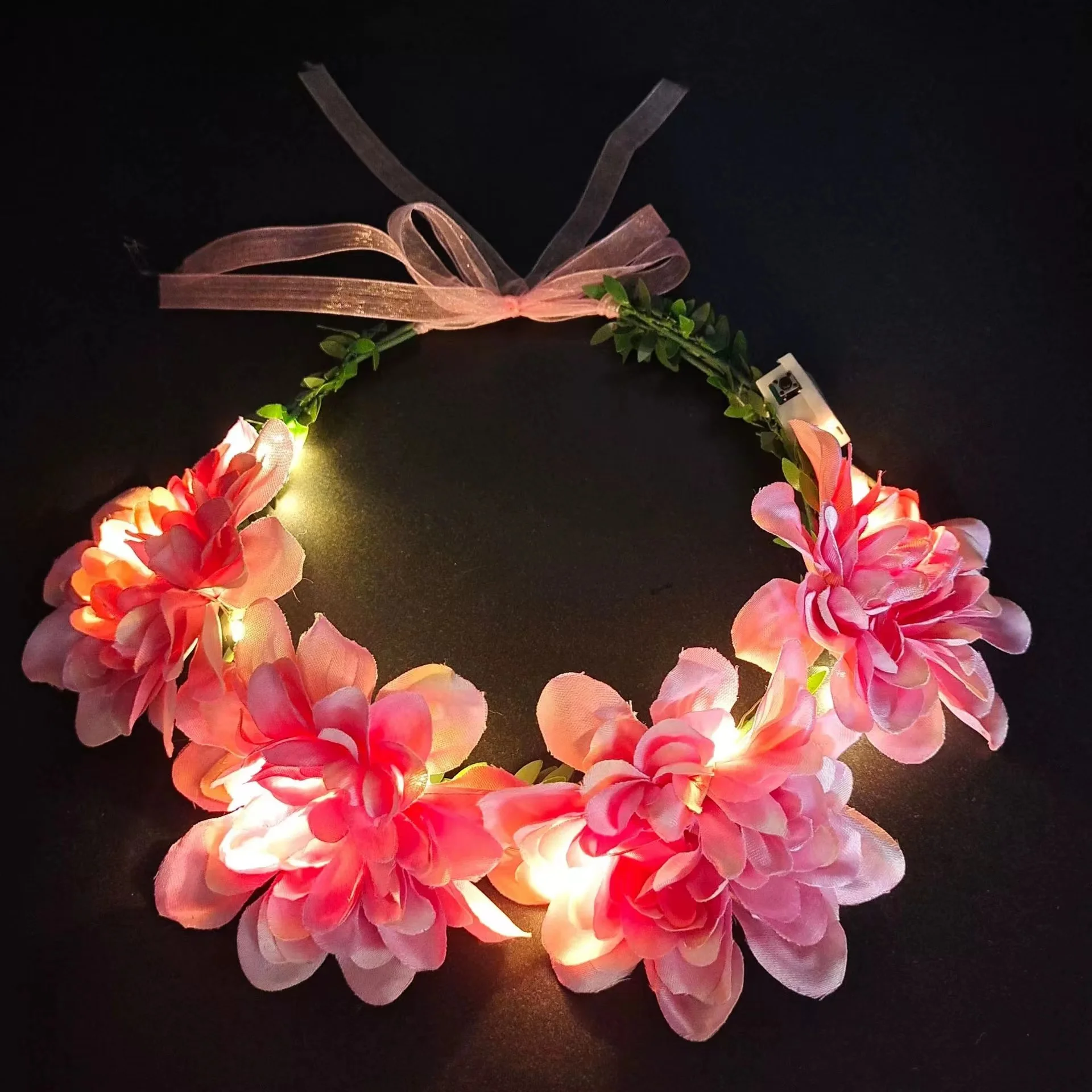 Super fairy head hoop flower garland hairband Sen female bridal luminous tiara crown sweet Korean wedding dress headdress decora