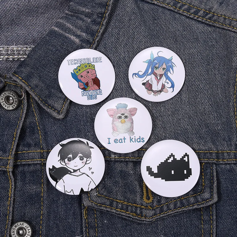 4-5pcs/set Soft Button Pins Set Custom Cartoon Cat Meme Lgbt Anime Icons Book Tinplate Brooch Lapel Badges Jewelry for Friends