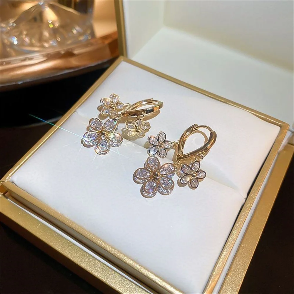 Female Luxury Crystal White Zircon Stone Flower Hoop Earrings Vintage Fashion Gold Color Wedding Jewelry For Women