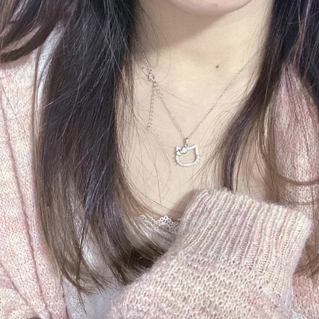 귀여운 헬로 키티 액세서리 소개