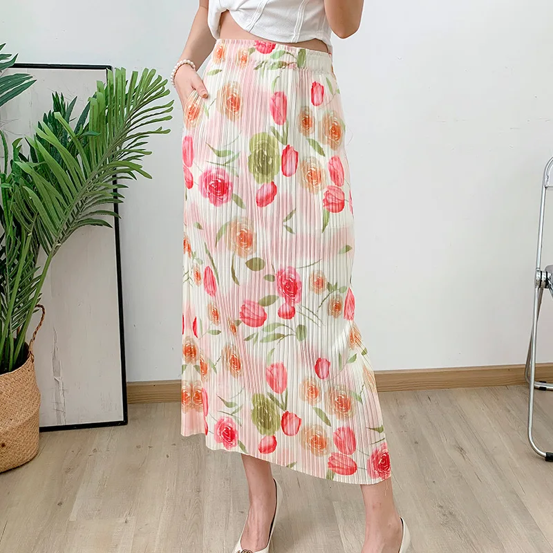 

COZOK Summer 2024 New Pink Floral Women's Skirts High Waist Pleated Casual Fashionable All-match Straight Skirt WT6278