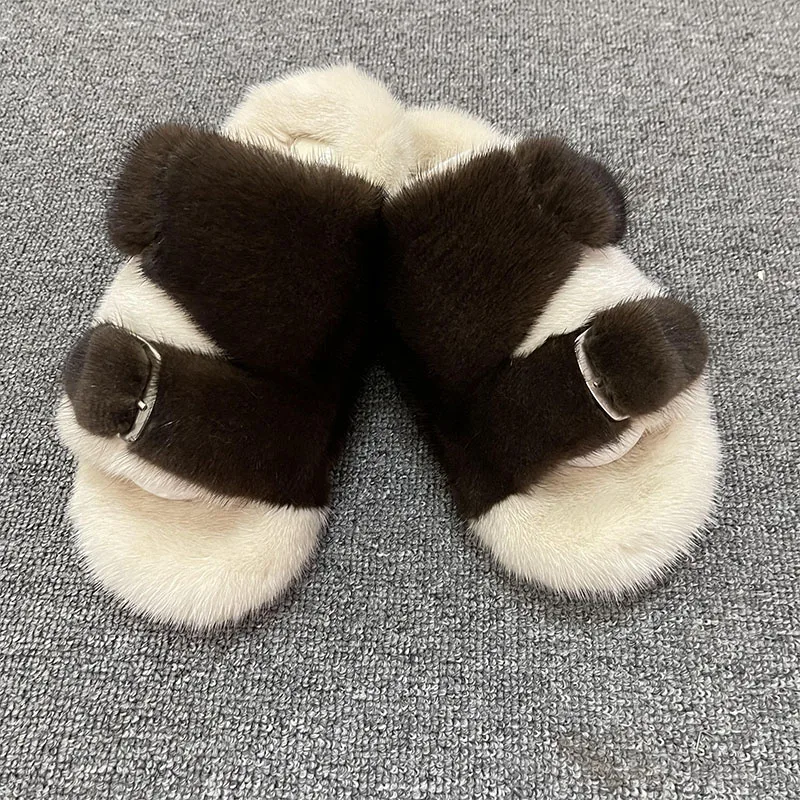 Женские меховые тапочки