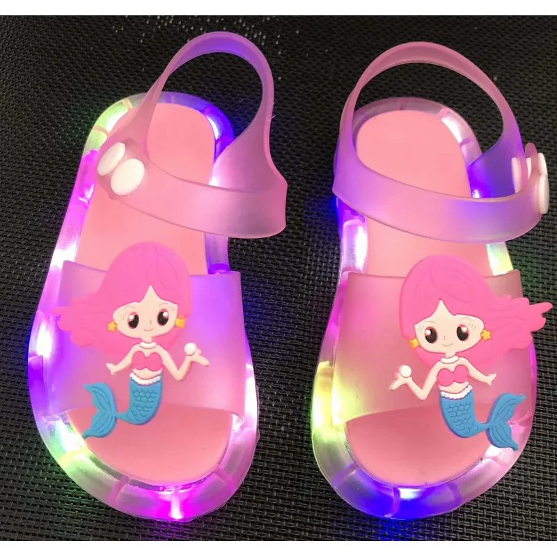 Children Luminous Sandals Girls And Boys Cute Cartoon Fashion Glow Slipper Kids Crystal Beach Shoes 1-6 Years Baby Shoes 4